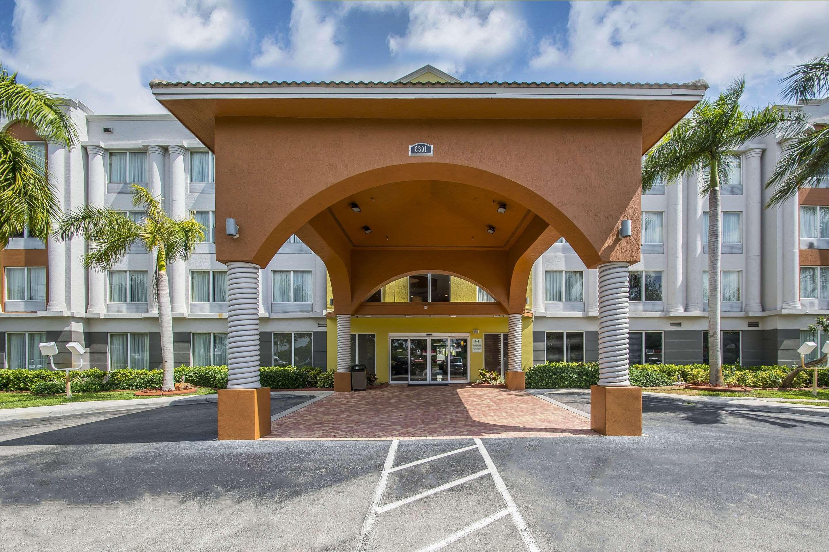 Comfort Suites Sawgrass Тамарак Екстер'єр фото